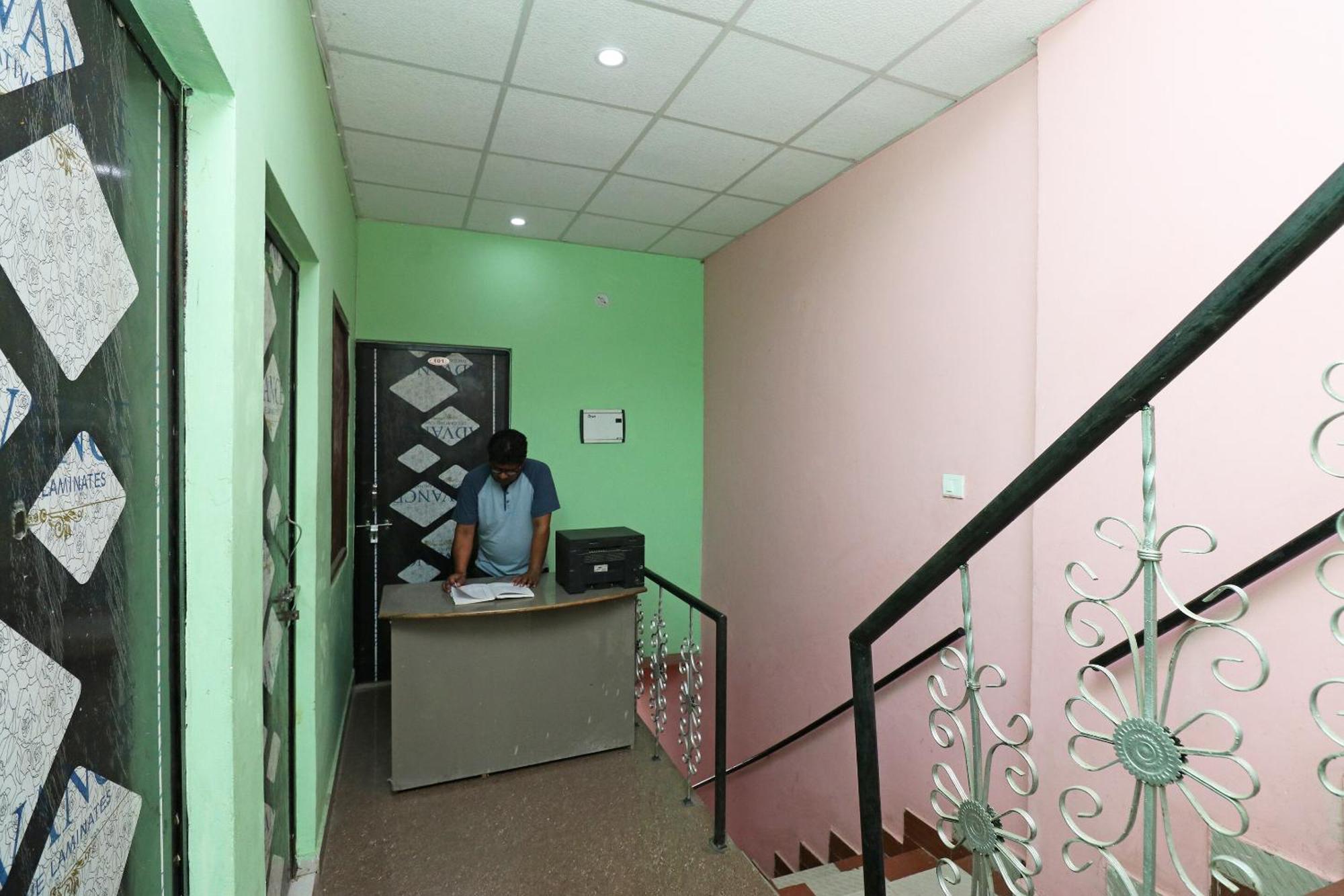 Hotel O Shri Ram Homestay Kathgodam Exterior photo
