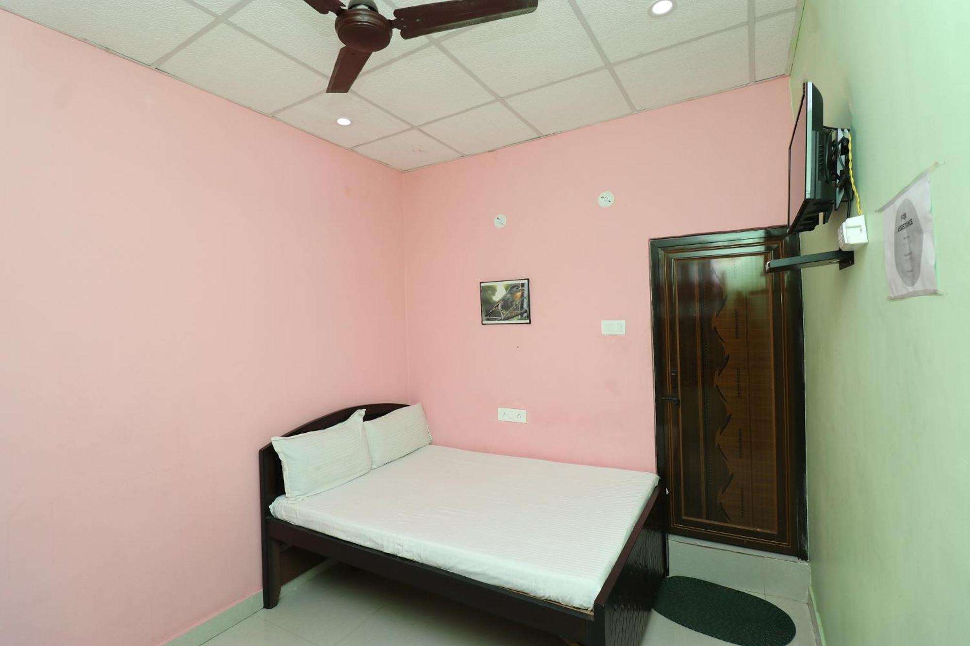 Hotel O Shri Ram Homestay Kathgodam Exterior photo